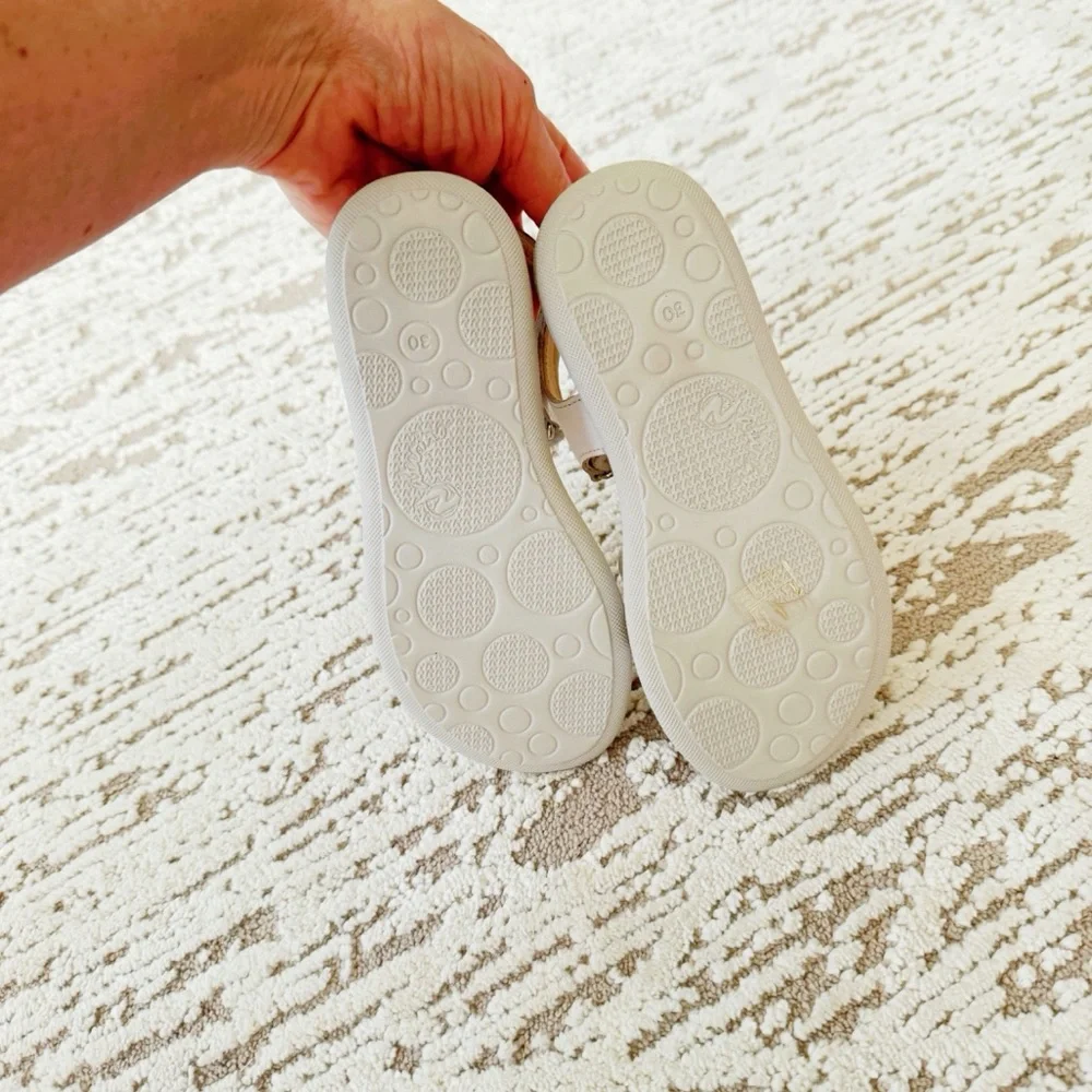 Naturino Velcro sandals with heart ♥️